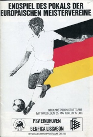 Sportboken - Endspiel des pokals der Europischen meistervereine PSV Eindhoven-Benfica Lissabon 1988